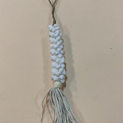 Tassel shell decoration