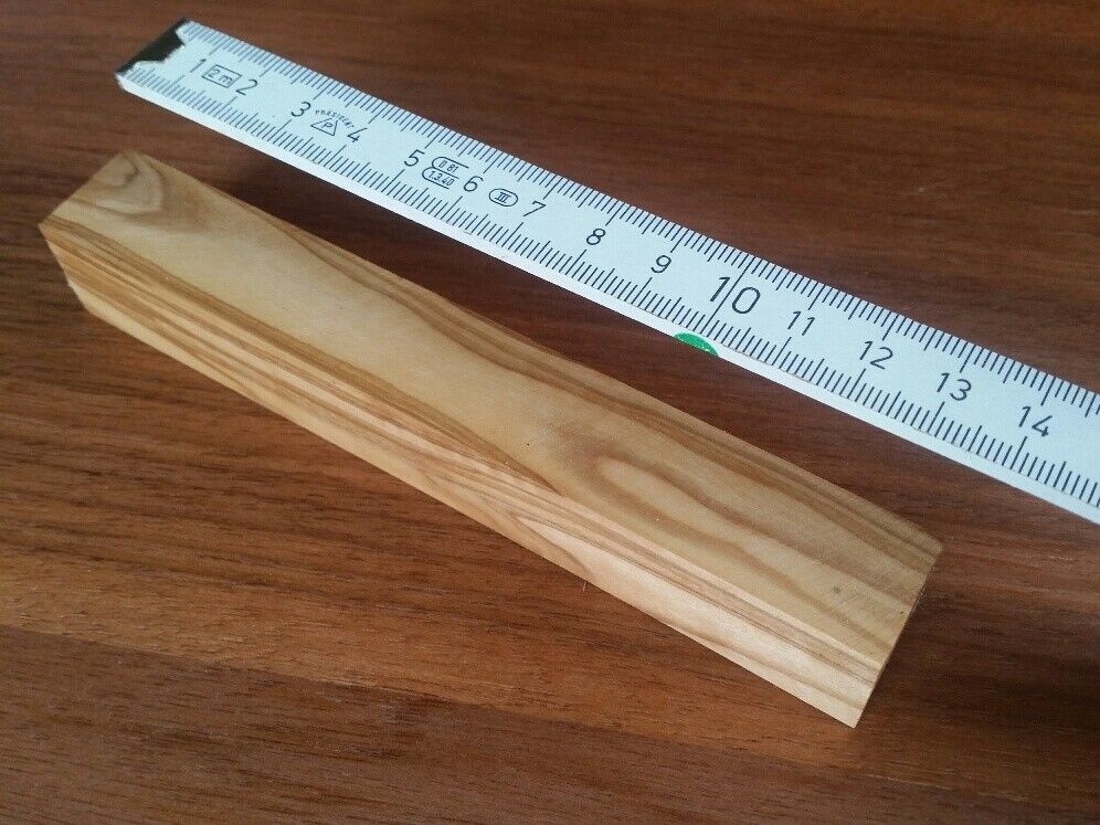 Square for pens, DIY