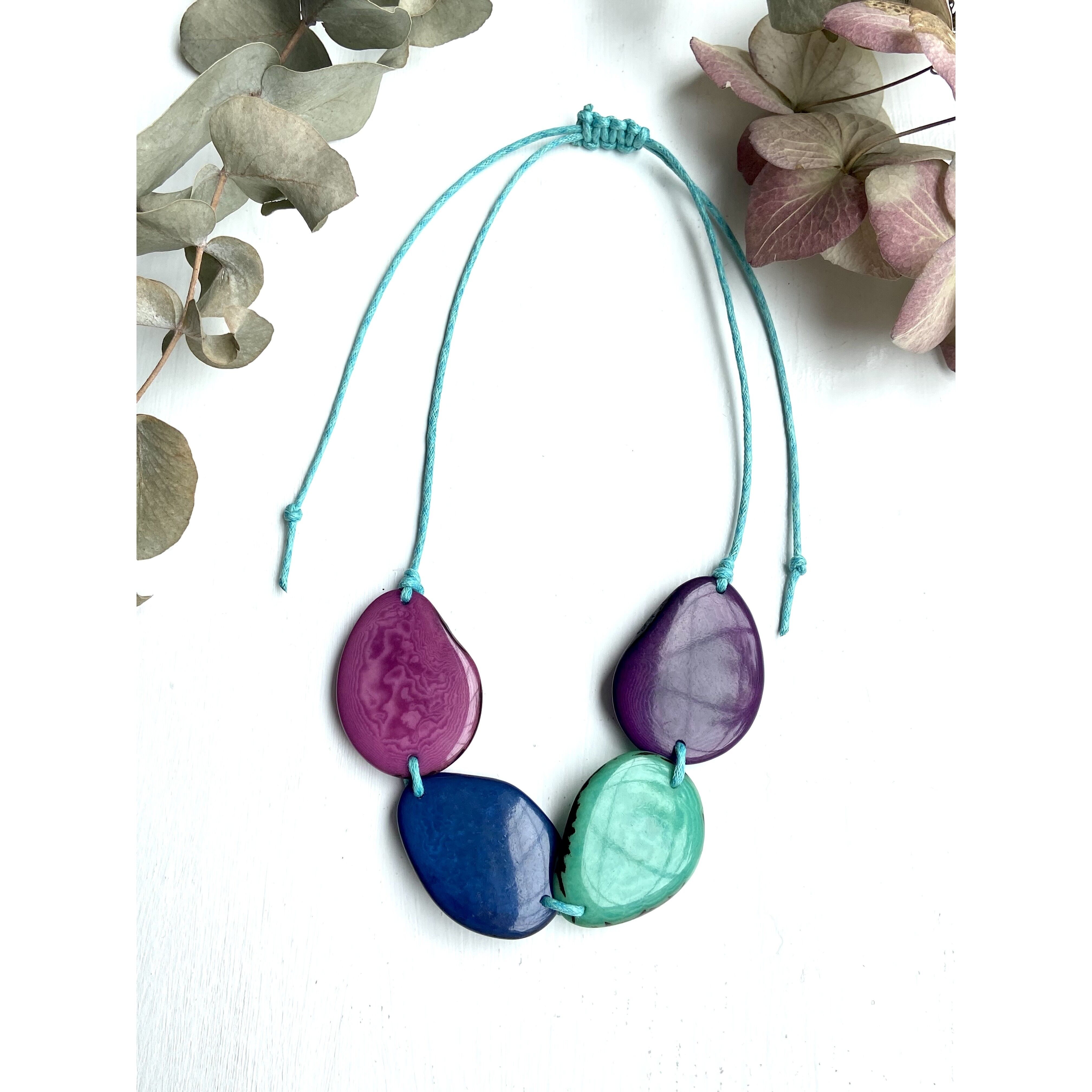 Collana di perle di tagua blush verde acqua – filo TEAL