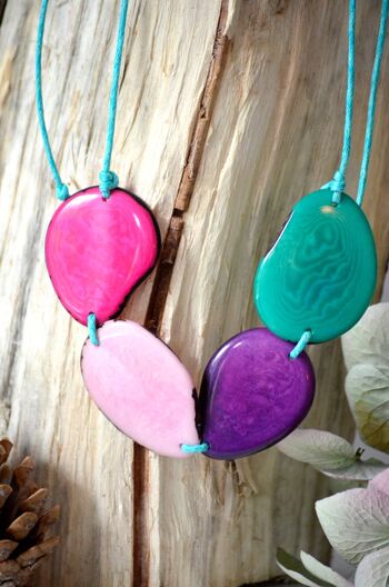 Collier de perles de tagua rose, violet et sarcelle – fil VIOLET