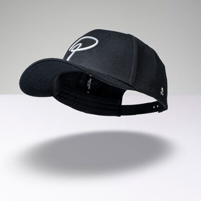 "P" baseball cap - black and white