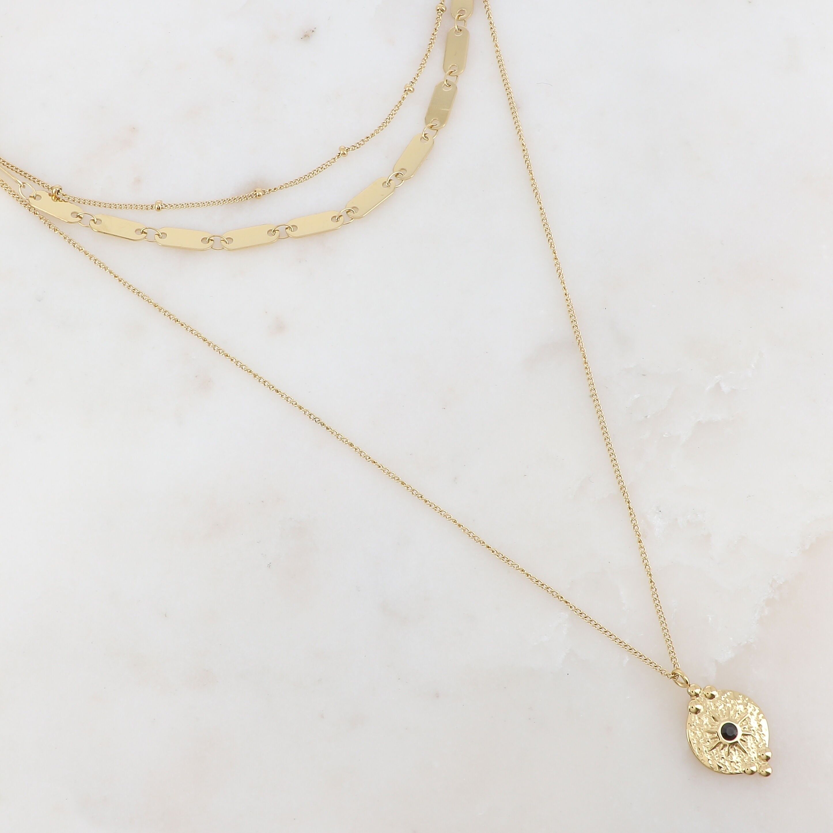 Ludmilla Mehrsträngige Halskette – Schwarzgold