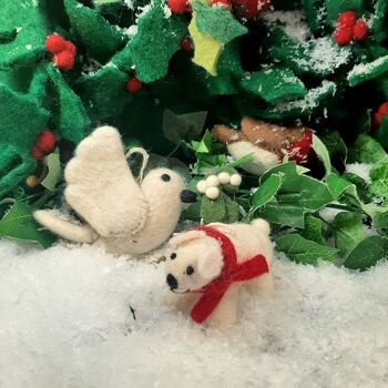 Décoration de Noël à suspendre en feutre fait à la main avec une colombe de gui 2
