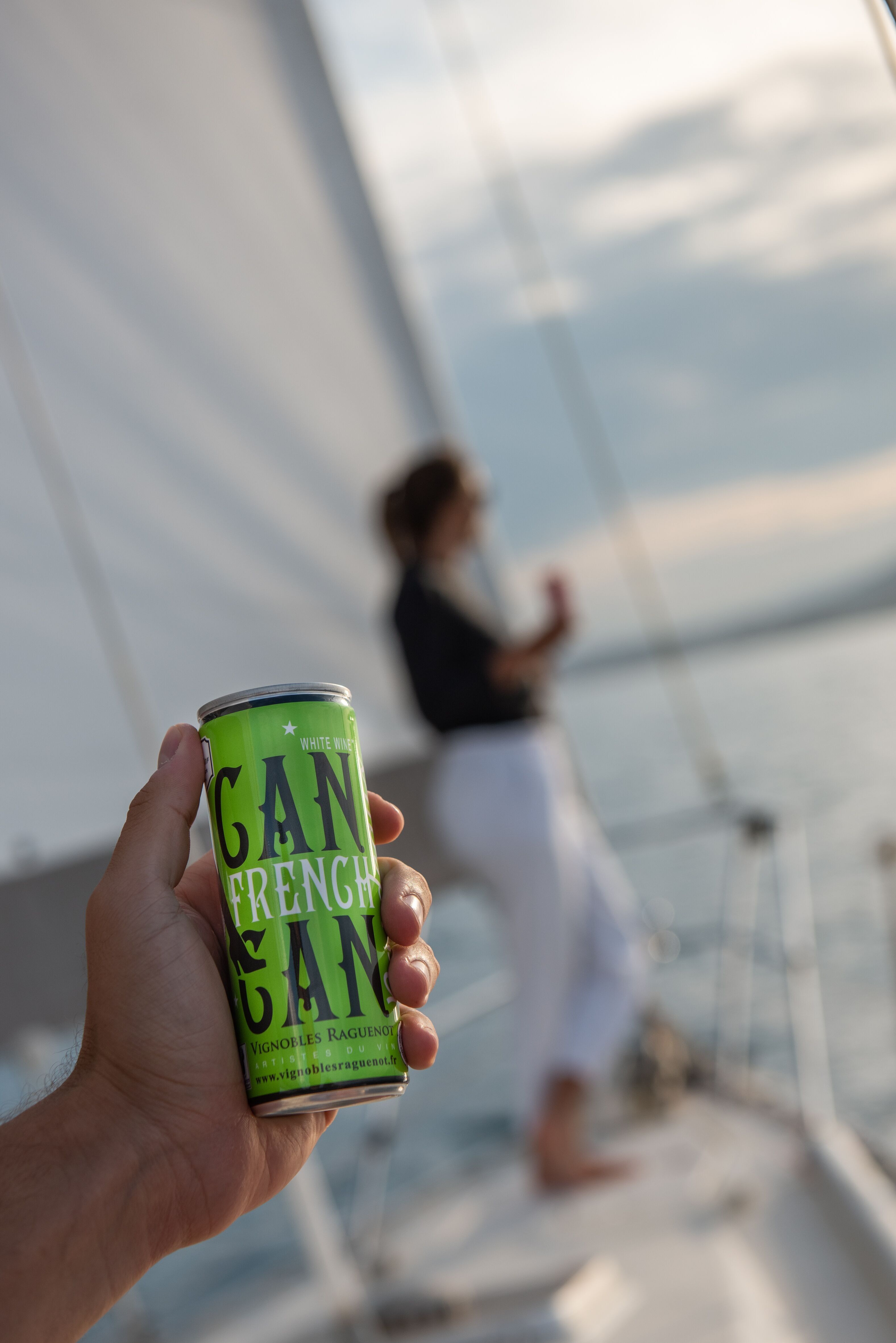 FRANZÖSISCHE DOSE CAN BLANC, Château des Tourtes, AOC Bordeaux, Sauvignon, Sémillon, Muscadelle, 250 ml