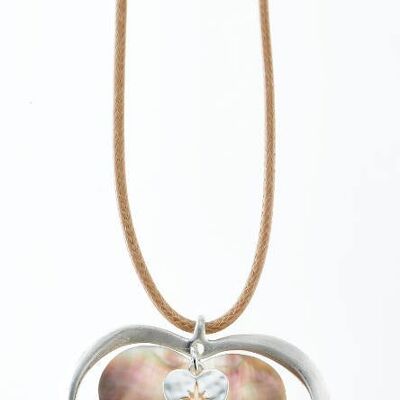 Long chain silver-plated brushed mother-of-pearl heart 80cm