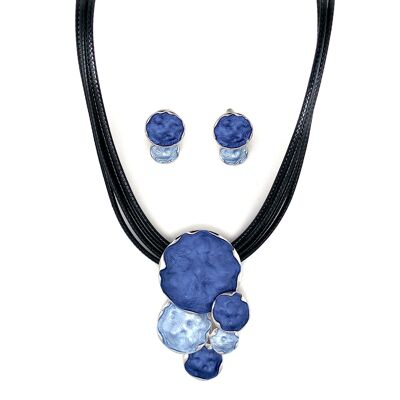 Set 2 pezzi collana/orecchini a bottone rodiato blu, cinturino in tessuto nero