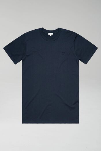 t-shirt bleu marine à faible teneur en carbone 4