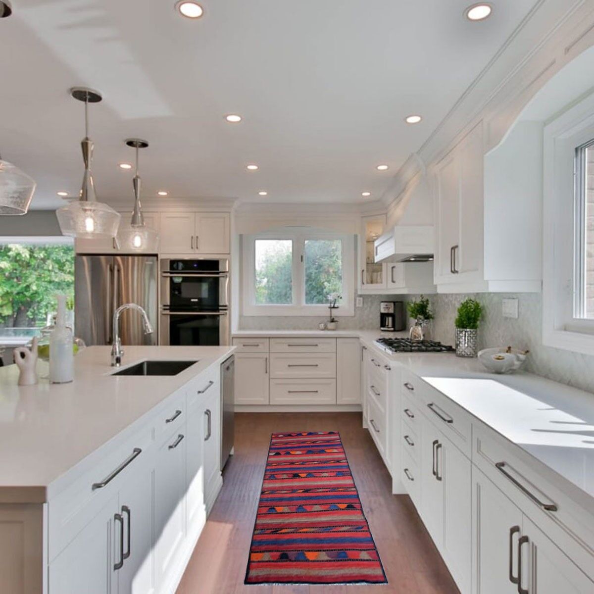 Vintage Black Pearl Woolen Rug