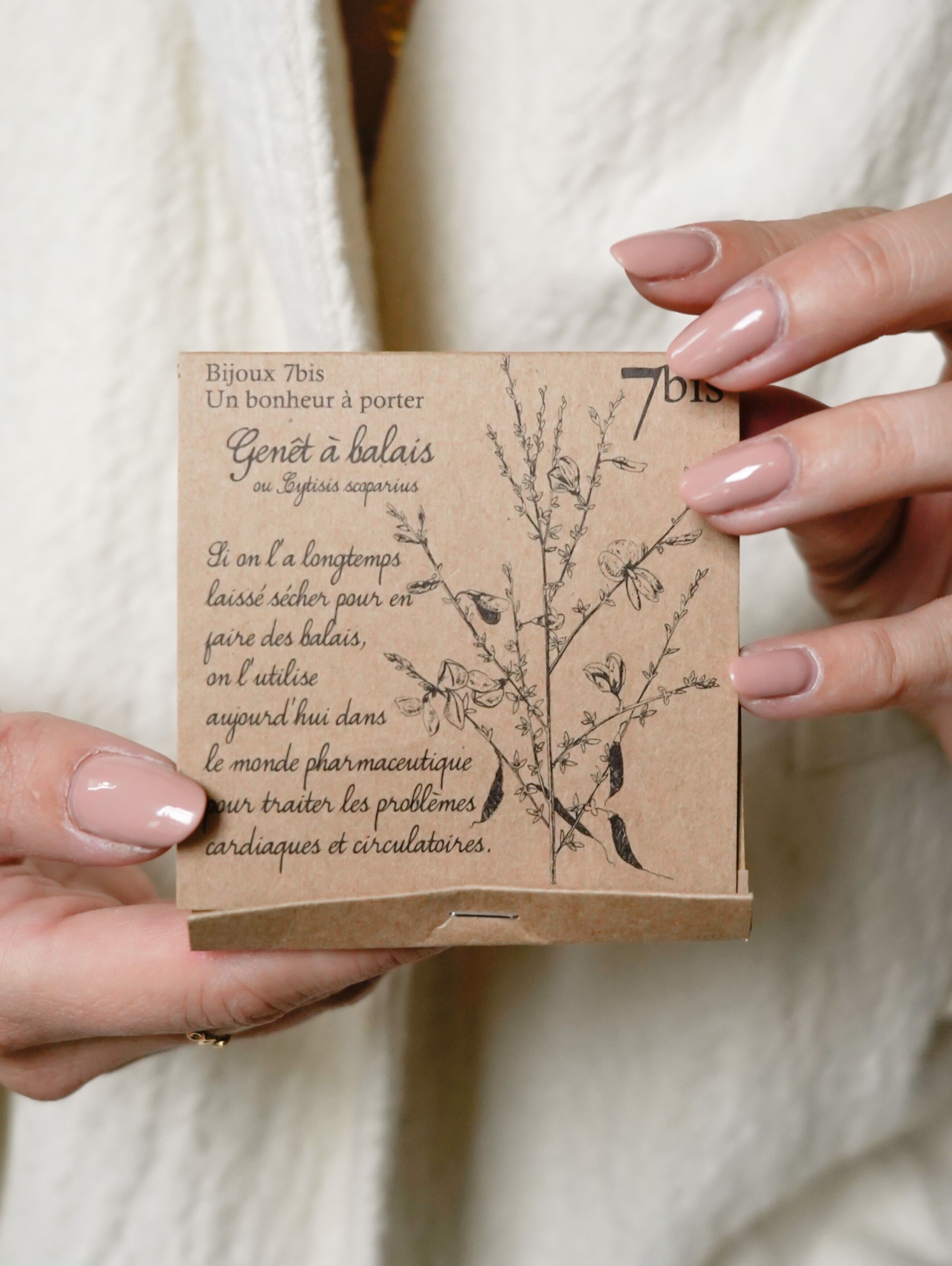 Bracciale a catena in acciaio cotone bordeaux infuso di scopa