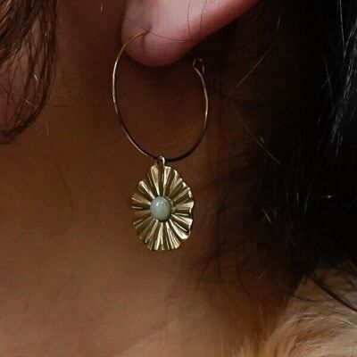 Steel flower earrings set with amazonite