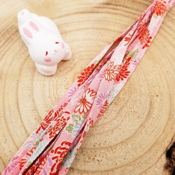 Pair of colorful laces in Japanese chirimen Rose fabric 2