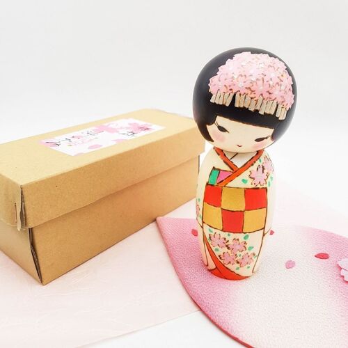 Poupée Kokeshi Himé Sama exclusive en bois figurine Japon fait main artisanal