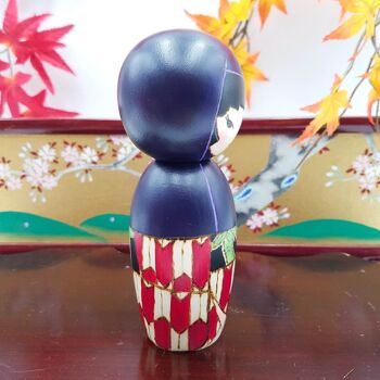 Poupée Kokeshi Ojyochu exclusive en bois figurine Japon fait main artisanal 2