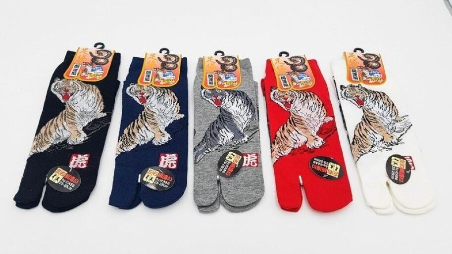 Calzini Tabi giapponesi in cotone e motivo tigre e drago. Taglia Fr 40 - 45