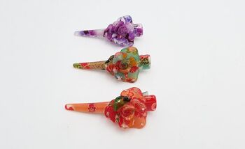 Small Japanese hair flower clip with chirimen fabric and resin 1