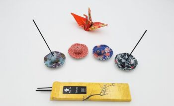 Door made-hand craft porcelain ceramic incense painted and handmade Japan round floral patterns (Set D) - Fleuri Rouge 1