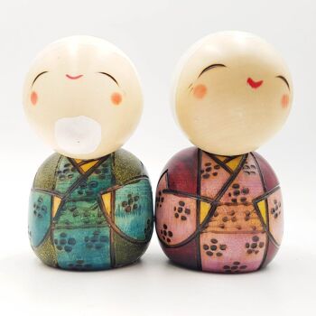 Poupée Kokeshi en bois peint Gochoujyu figurine couple Japon couple fait main artisanal 4