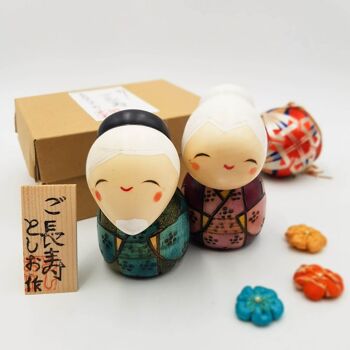 Poupée Kokeshi en bois peint Gochoujyu figurine couple Japon couple fait main artisanal 5