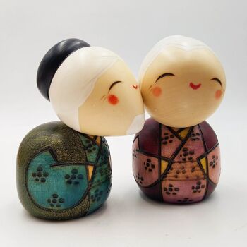 Poupée Kokeshi en bois peint Gochoujyu figurine couple Japon couple fait main artisanal 6