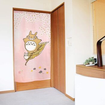 COS1067 Noren rideaux de porte japonais Mon Voisin Totoro motif Brise Printaniere 1