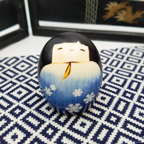 Poupée Kokeshi en bois Yukinosei bleu blanc noir neige figurine Japon fait main artisanal