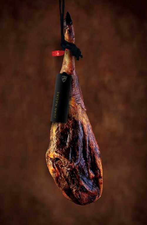 Jamón de bellota ibérico 50% raza ibérica (pieza 8-9kg)