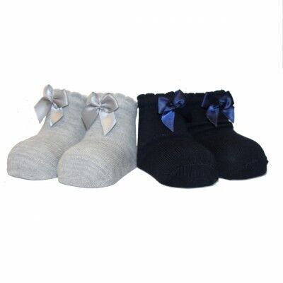 Neugeborene Socken - mit Satinschleife grau / dunkelblau
