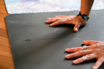 Tapis de yoga INSTAGRIP de Black Louts 5