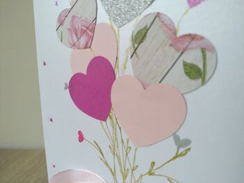 Carte de papier coeurs roses romantiques, un tas de cartes décorées d'amour, carte postale cadeau vierge fabriquée à la main 3