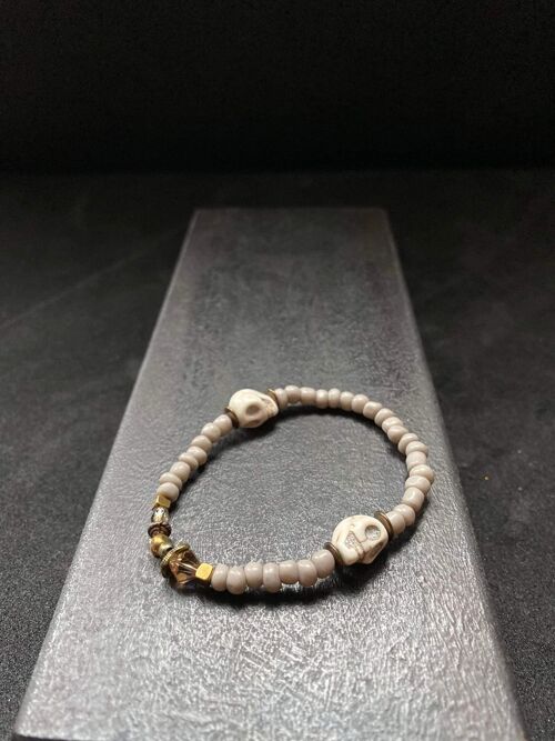 Bracelet , 27