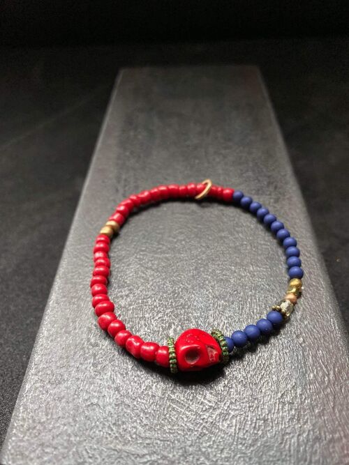 Bracelet , 43