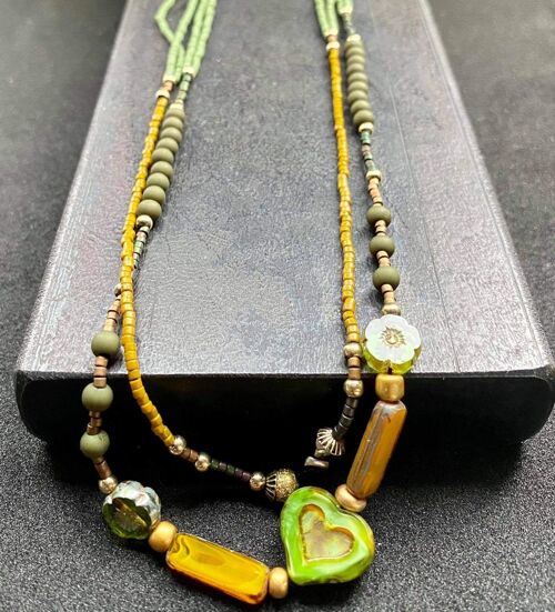 Necklace long Green/ocher yellow , 259