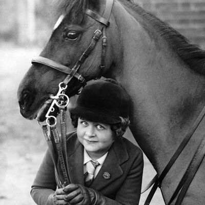 Joven jinete y caballo tarjeta de felicitación en blanco