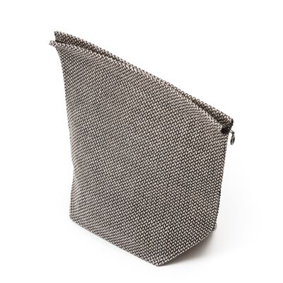 Cosmetic bag straw