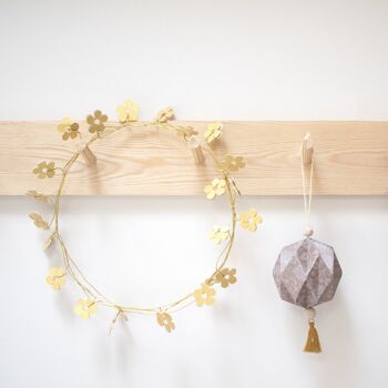 Couronne Filaire | wax flowers | 2