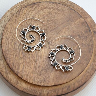Tribal spiral earrings silver with black stone