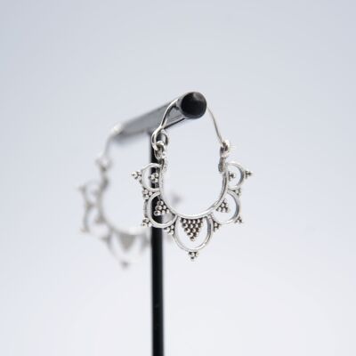 Silver hoop earrings | Buds