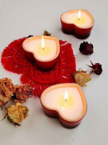 Lot de 3 bougies parfumées artisanales en forme de coeur - Flower Bomb