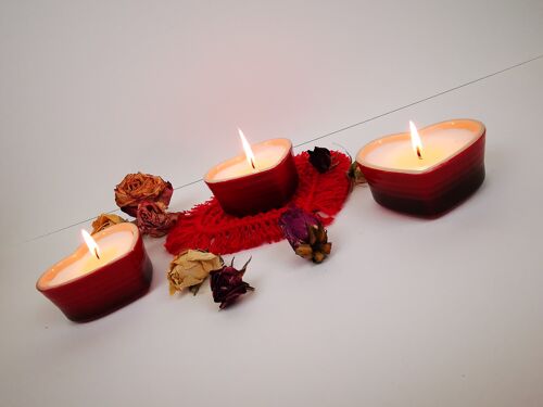 Set of 3 Handmade heart shape scented candles - Lavender