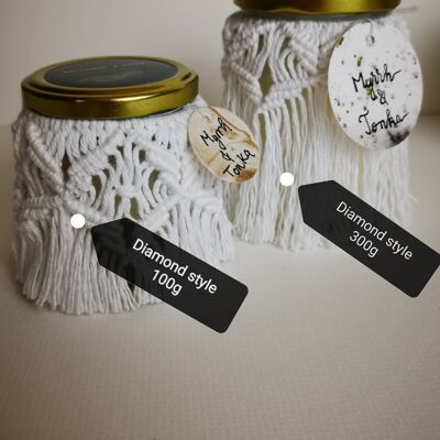 Beyond Label scented candles- handcrafted, vegan and eco paraffin wax in macramé jars candles - 100g - apple spice - diamond