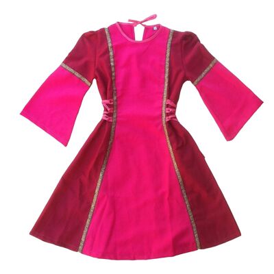 Historisches rosafarbenes Damenkleid