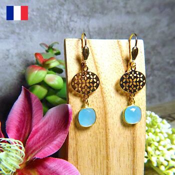 Boucles d’oreilles "DOUCEUR POSITIVE" dorées or fin en Calcédoine bleue 2