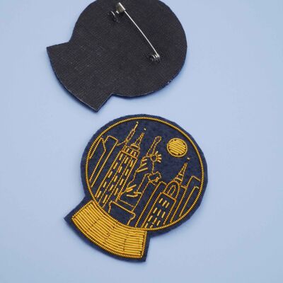 New York brooch - cannetille handmade embroidery, NYC souvenir