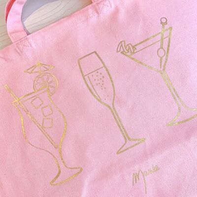 PINK TOTE GOLD COCKTAILS