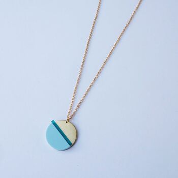 Horizon Necklace Teal & Pale Blue- collier en or avec pendentif acrylique Perspex 4