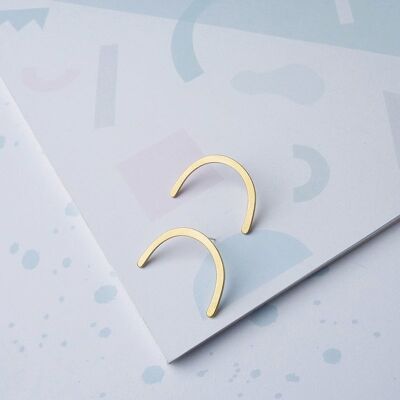 Boucles d’oreilles Curve - boucles d’oreilles à clous en or