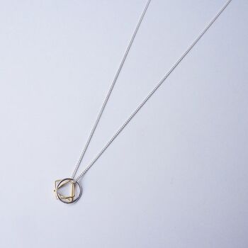 Mini Collier Symétrie - collier en argent avec charmes géométriques dorés et argentés 2
