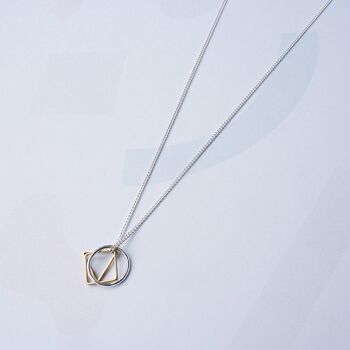 Mini Collier Symétrie - collier en argent avec charmes géométriques dorés et argentés 4