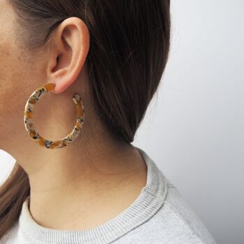 Boucles d’oreilles Saffron Hoop - cerceaux de déclaration en résine d’acétate de mélange jaune 2