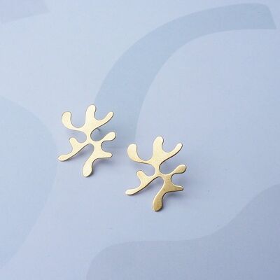 Flora Wavy Studs- gold abstract flower stud earrings